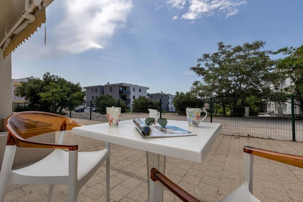 Brotis - Studioapartment - Makarska Exklusiv プロマイナ エクステリア 写真